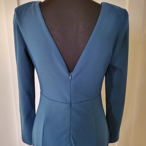 Elegant Teal Long Sleeve Dress - Picture 8 of 14